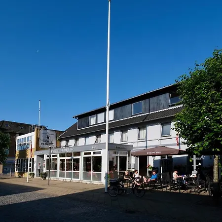 Hotel Vildbjerg 3*